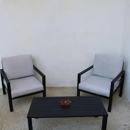 Les Portes Apartment